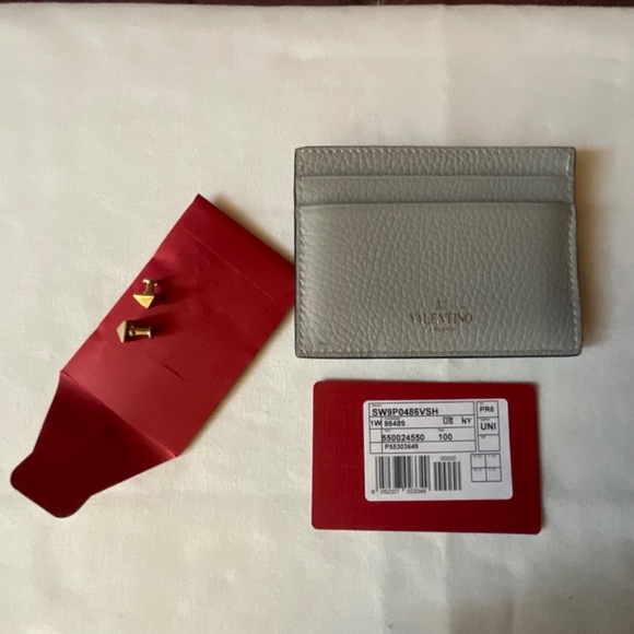 NEW Valentino Garavani Grey Leather Silver RockStud Cards Holder NWT - Picture 3 of 14